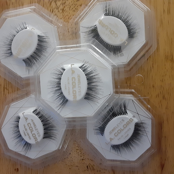 Eye Lashes - Picture 1 of 4